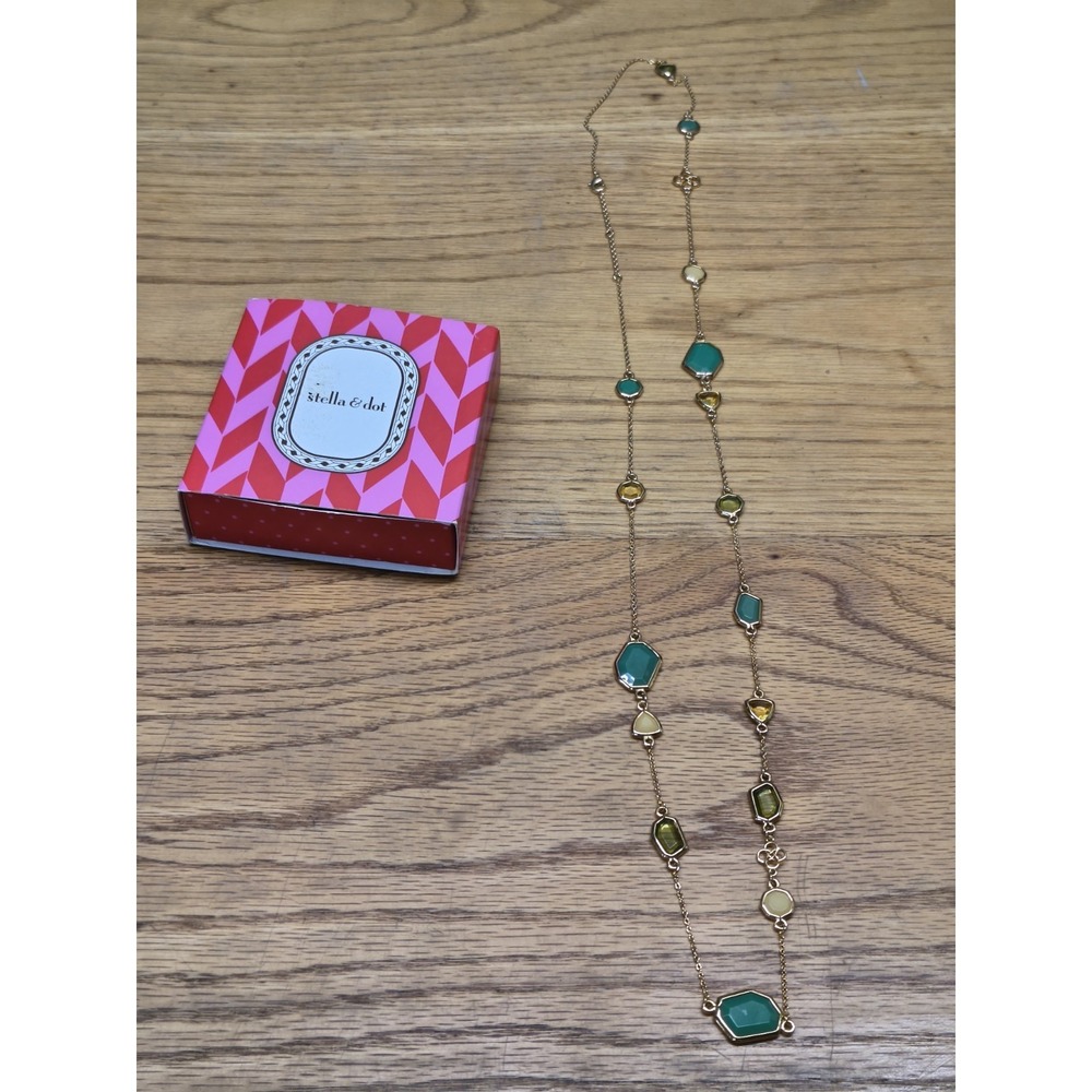 Stella And Dot 32" Gold Tone Necklace With Green, Cream And‎ Clear Crystals